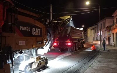 Lavori pubblici, al via l’asfaltatura di via Garibaldi. Cantiere in notturna a partire da mercoledì sera per 5 notti, escluso il fine settimana